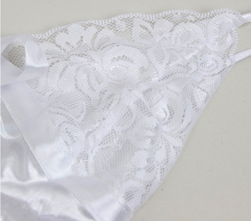 Babydoll med blonde bryst